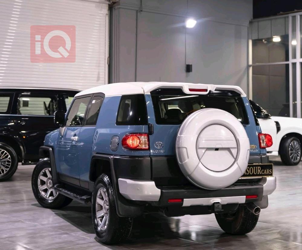 تويوتا إف جي كروزر